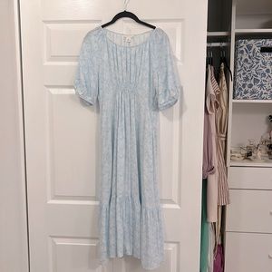 Caslon Blue Bloom Prairie Cottage Short Sleeve Midi Dress